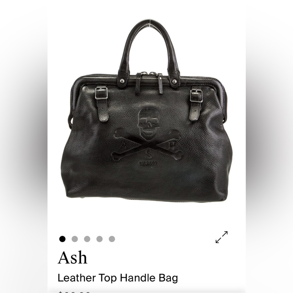 Ash vintage skull and crossbones, black leather, top handle Dr bag